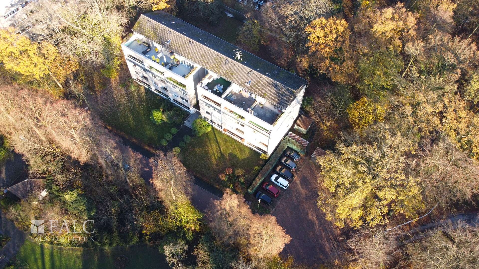 Luftbild seitliche Ansicht